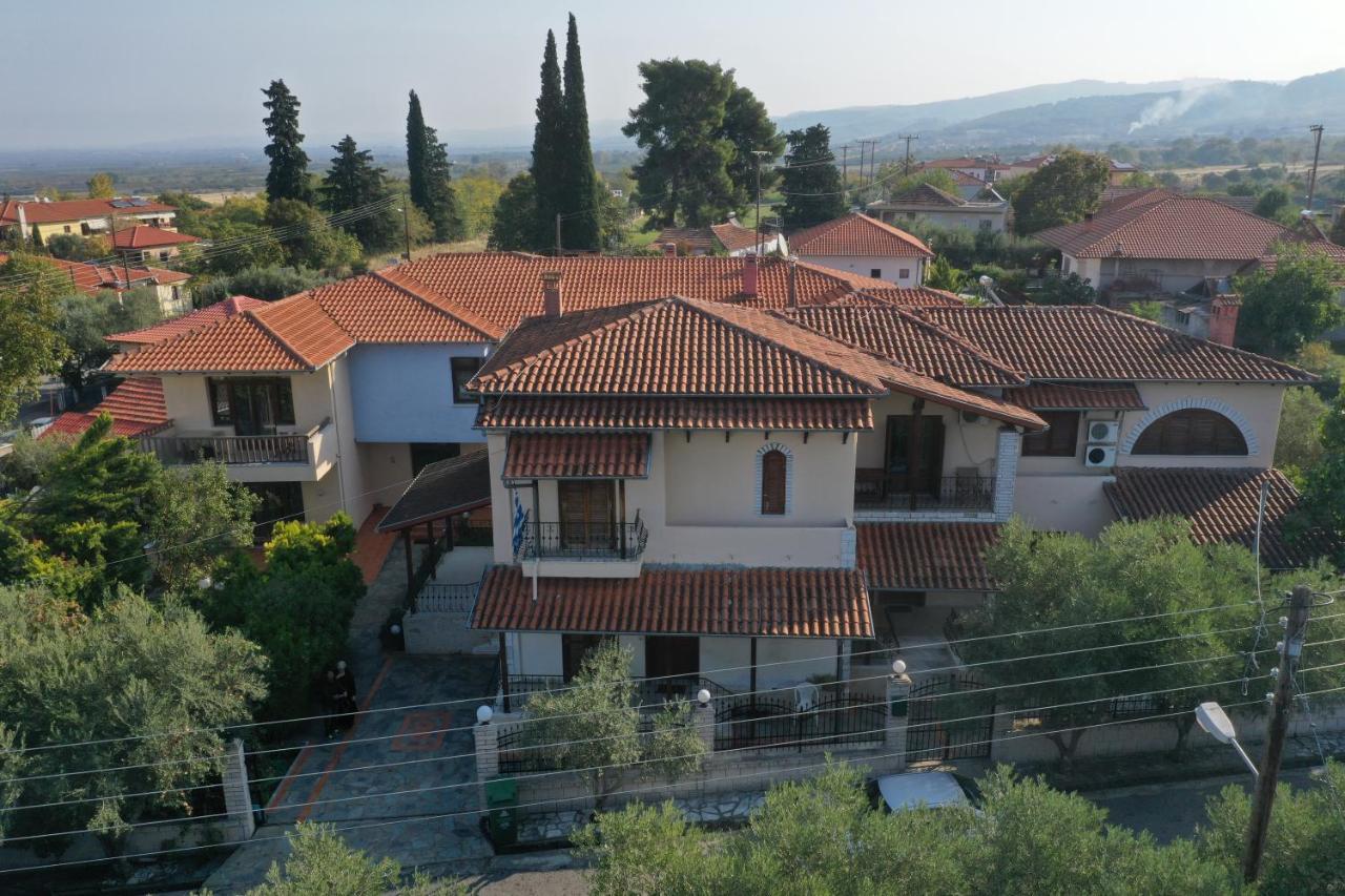 Aigon Hotel فيرغينا المظهر الخارجي الصورة
